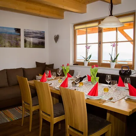 Alm-ferienhaus By Interhome Hébergement de vacances