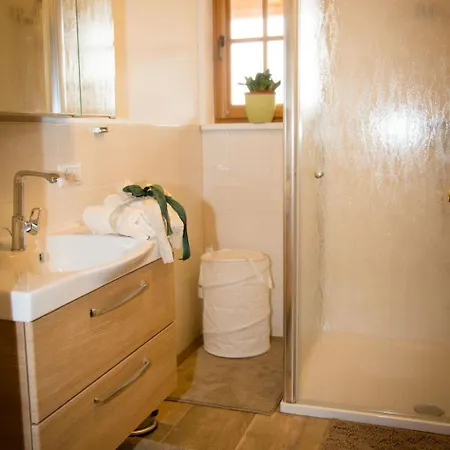 Alm-ferienhaus By Interhome Hébergement de vacances *